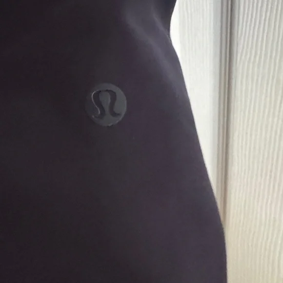 lululemon athletica navy on the fly pants - Picture 3 of 4